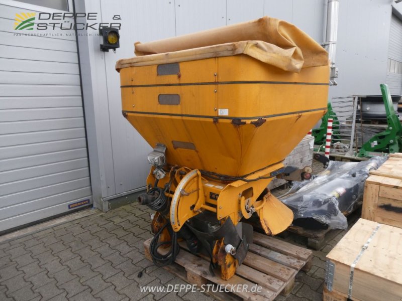 Sandstreuer & Salzstreuer des Typs Bogballe S3, Gebrauchtmaschine in Lauterberg/Barbis (Bild 1)