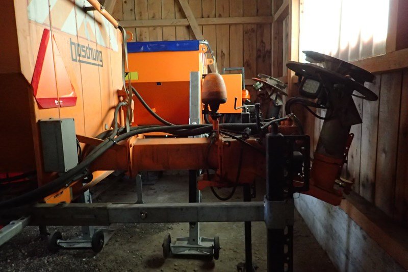 Sandstreuer & Salzstreuer типа Boschung STA80 W10A, Gebrauchtmaschine в Schaan (Фотография 1)