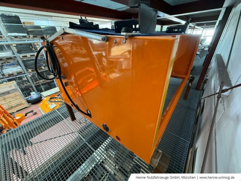 Sandstreuer & Salzstreuer tip Bucher Salzstreuer Bucher Husky W 18, Gebrauchtmaschine in Heimstetten (Poză 3)