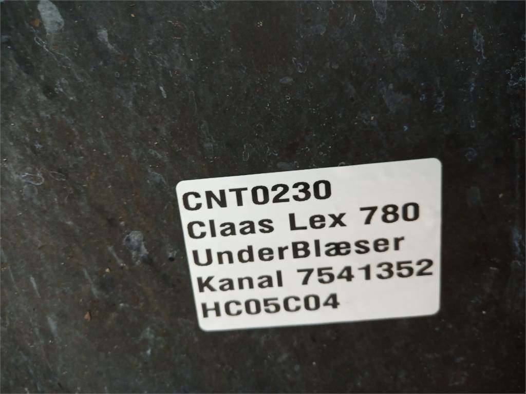 Sandstreuer & Salzstreuer des Typs CLAAS Lexion 780, Gebrauchtmaschine in Hemmet (Bild 12)