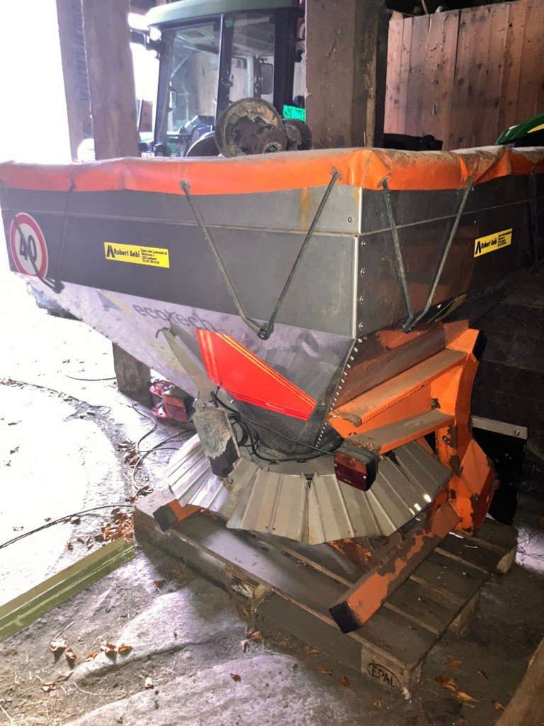 Sandstreuer & Salzstreuer typu Eco OXTB-750, Gebrauchtmaschine v Landquart (Obrázek 3)