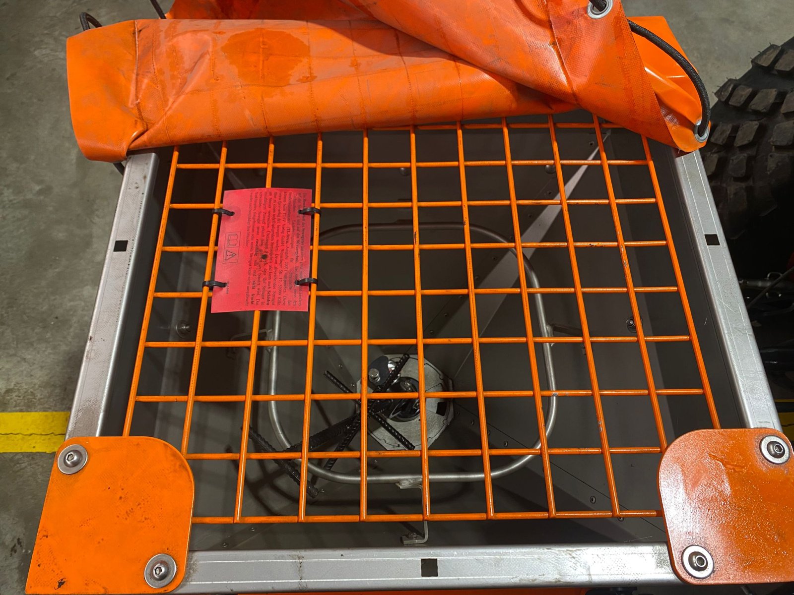 Sandstreuer & Salzstreuer типа EcoTech XTB 140, Neumaschine в Klempau (Фотография 5)