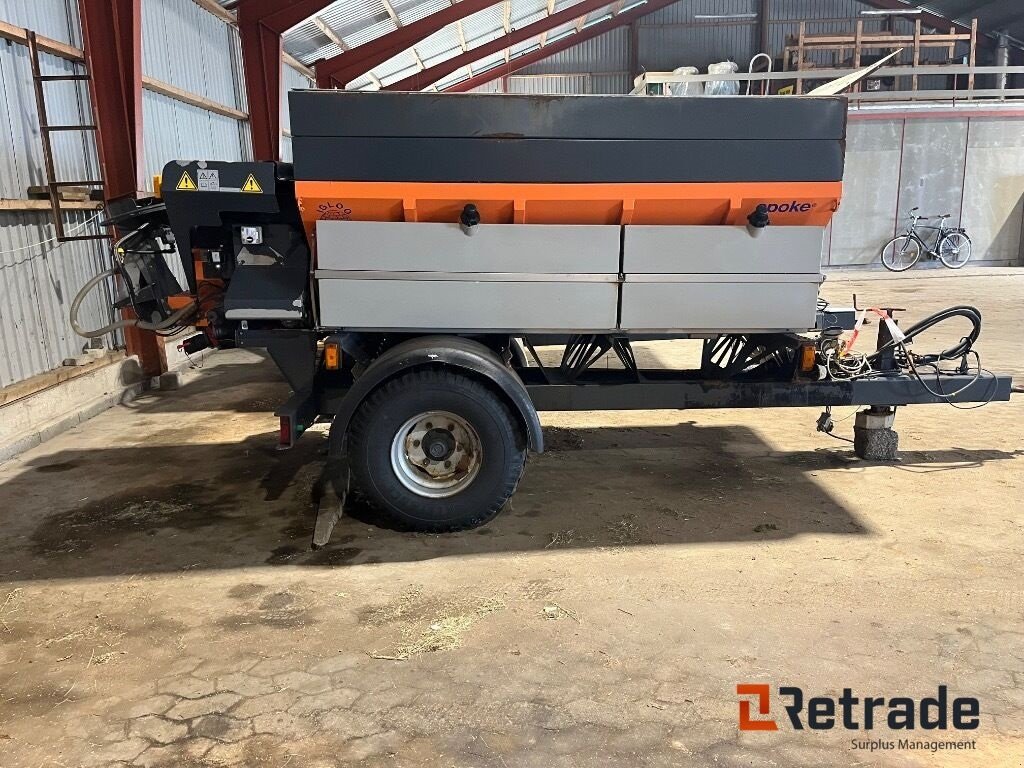 Sandstreuer & Salzstreuer des Typs Epoke Epoke S2400 HS på trailer, Gebrauchtmaschine in Rødovre (Bild 3)