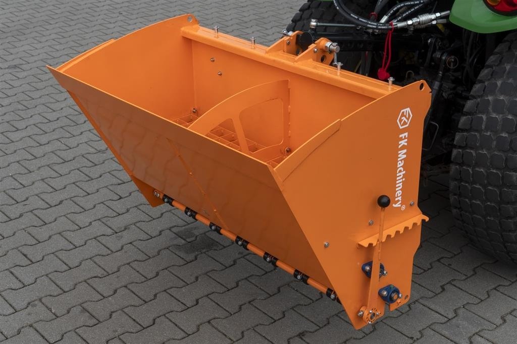 Sandstreuer & Salzstreuer des Typs FK Machinery Fk Machinery SSP120 Sand/salt valseudlægger, Gebrauchtmaschine in Vinderup (Bild 17)