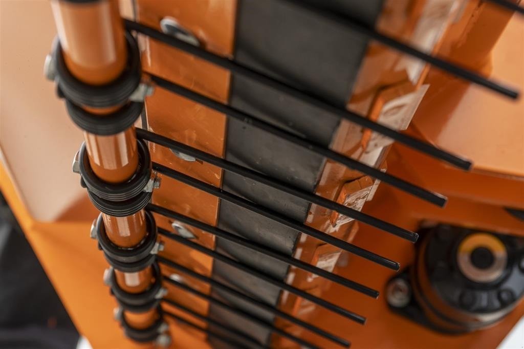 Sandstreuer & Salzstreuer des Typs FK Machinery Fk Machinery SSP120 Sand/salt valseudlægger, Gebrauchtmaschine in Vinderup (Bild 14)