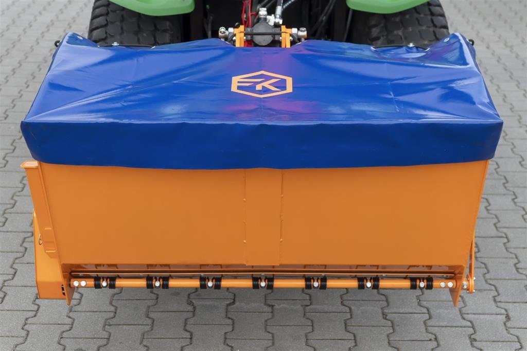 Sandstreuer & Salzstreuer des Typs FK Machinery Fk Machinery SSP120 Sand/salt valseudlægger, Gebrauchtmaschine in Vinderup (Bild 3)