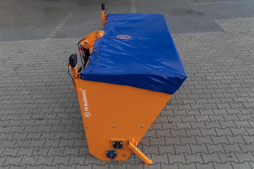 Sandstreuer & Salzstreuer des Typs FK Machinery SSM160 Sand / Salt Master valseudlægger, Gebrauchtmaschine in Vinderup (Bild 18)