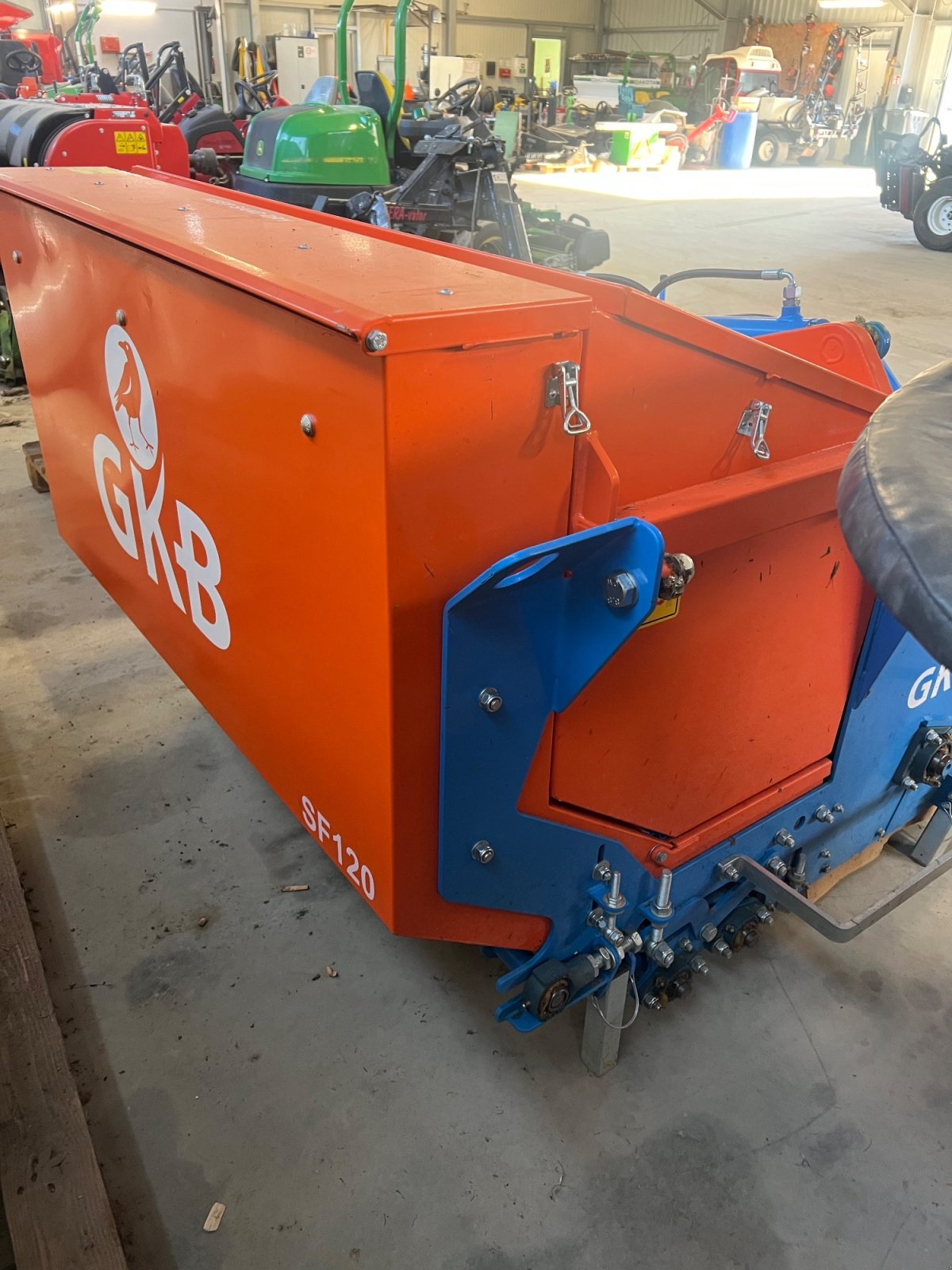 Sandstreuer & Salzstreuer typu GKB Sandfiller, Gebrauchtmaschine v München (Obrázek 2)