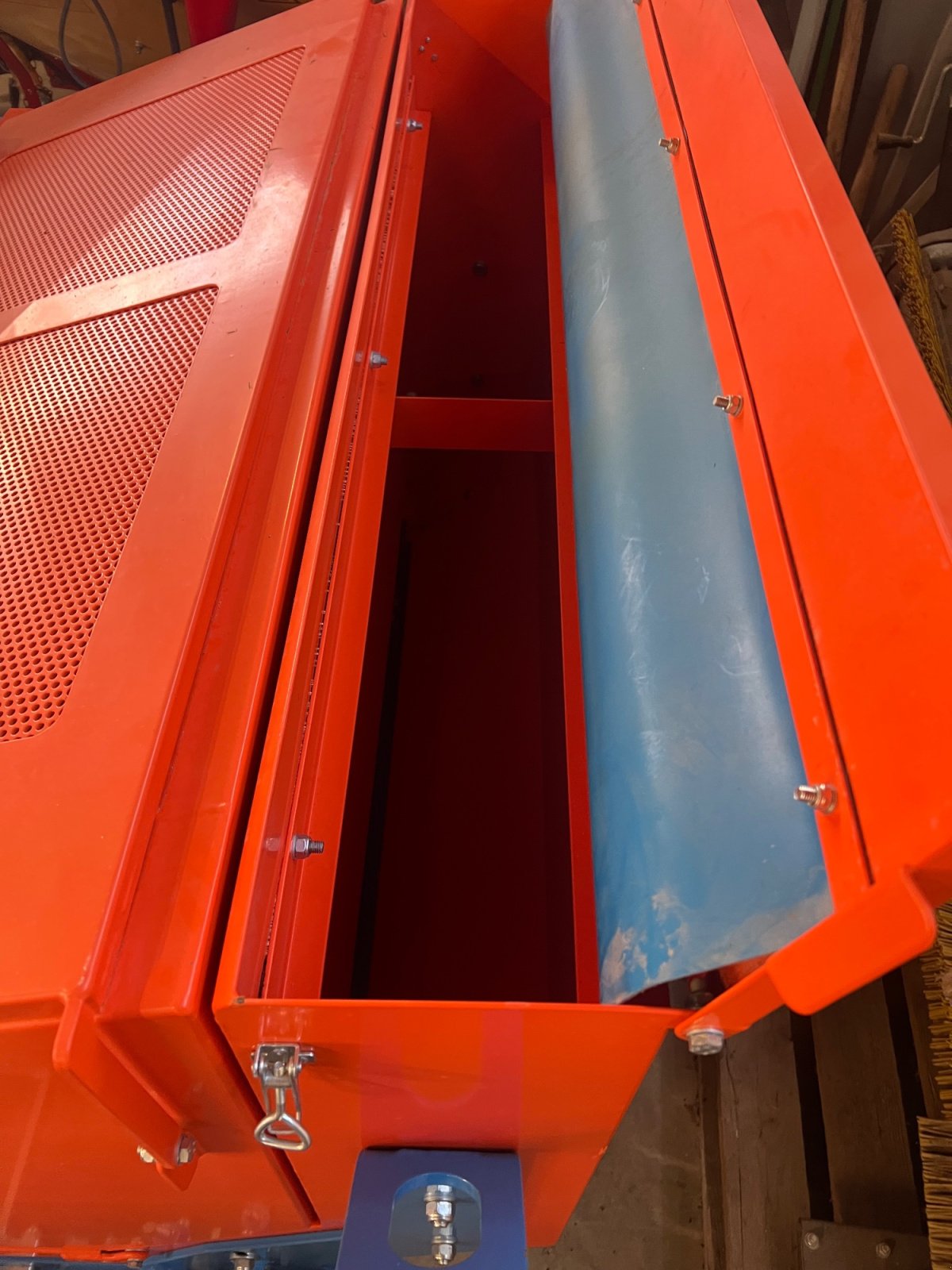 Sandstreuer & Salzstreuer typu GKB Sandfiller, Gebrauchtmaschine v München (Obrázek 5)