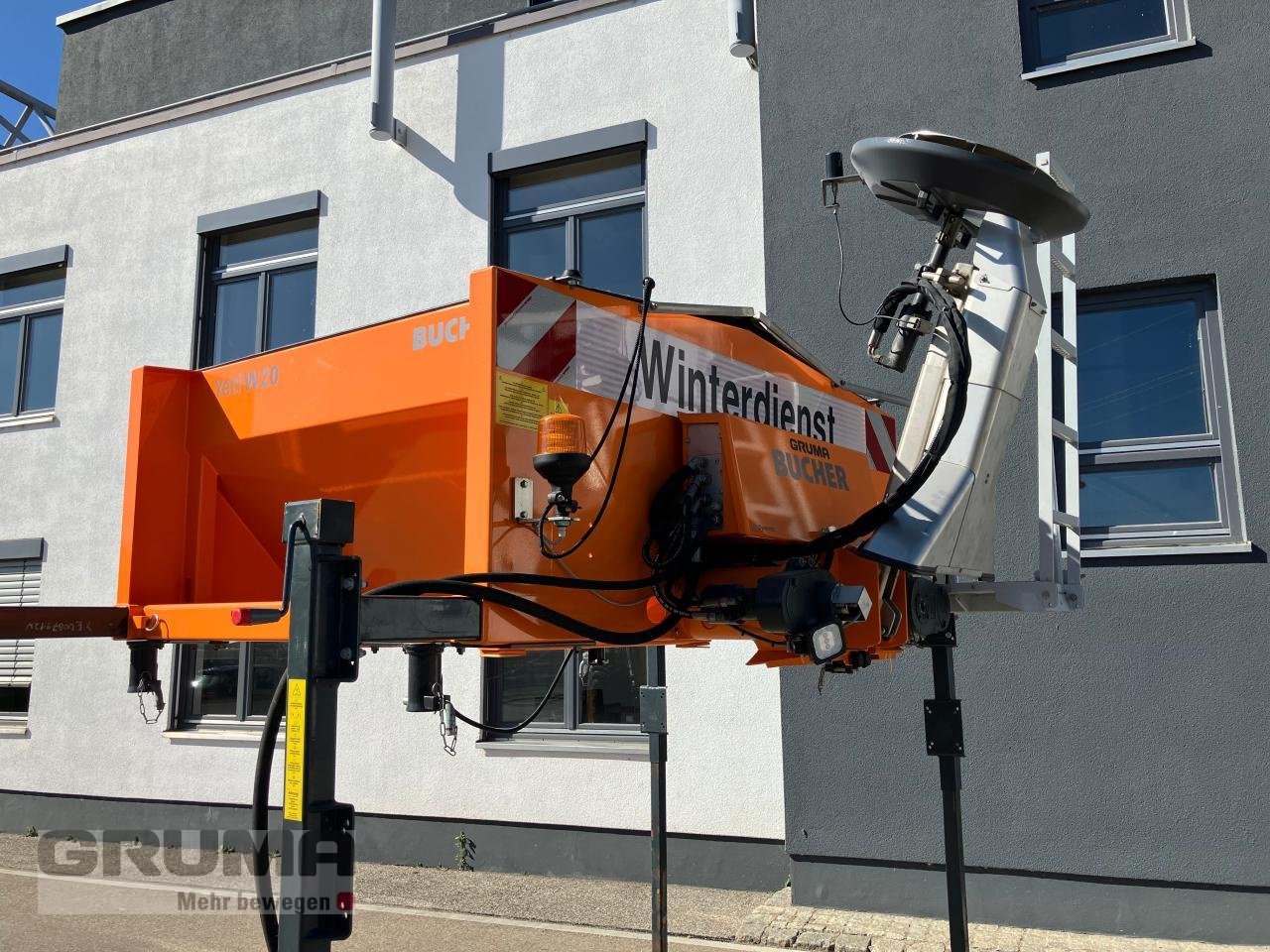 Sandstreuer & Salzstreuer от тип Gmeiner Gmeiner YETI W20T Schneckenstreuautomat, Neumaschine в Friedberg-Derching (Снимка 3)