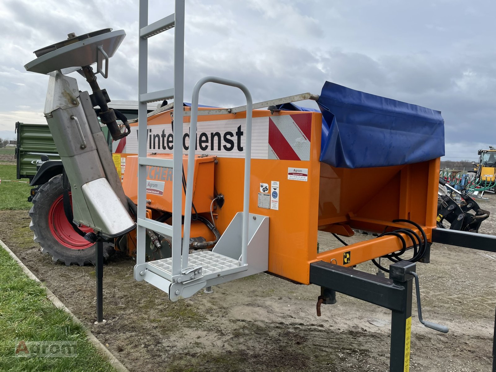 Sandstreuer & Salzstreuer des Typs Gmeiner YETI TRAC 2000W, Gebrauchtmaschine in Meißenheim-Kürzell (Bild 3)