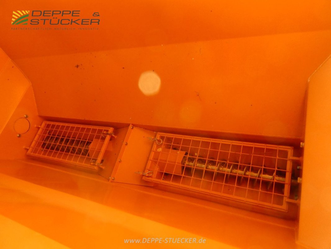 Sandstreuer & Salzstreuer des Typs Hauer TS 315, Neumaschine in Lauterberg/Barbis (Bild 3)