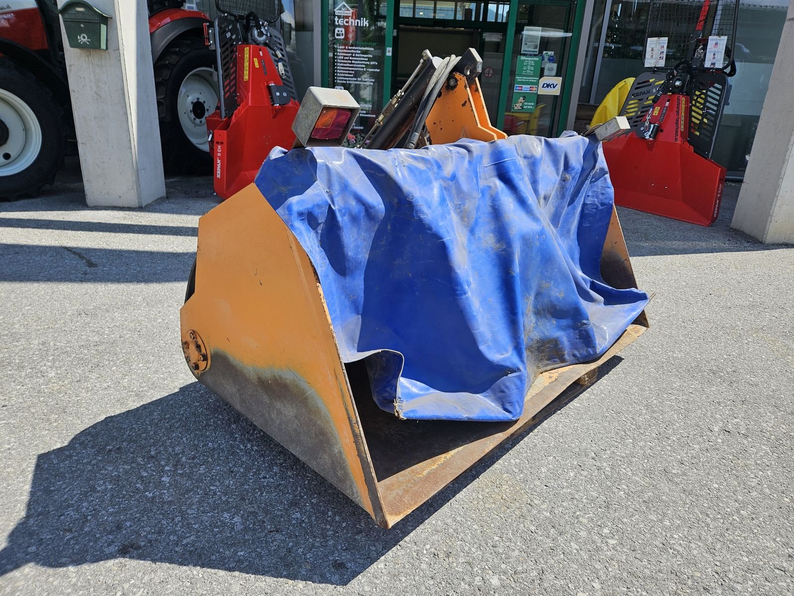 Sandstreuer & Salzstreuer tipa Hydrac SL 1800 R, Gebrauchtmaschine u Flachau (Slika 1)