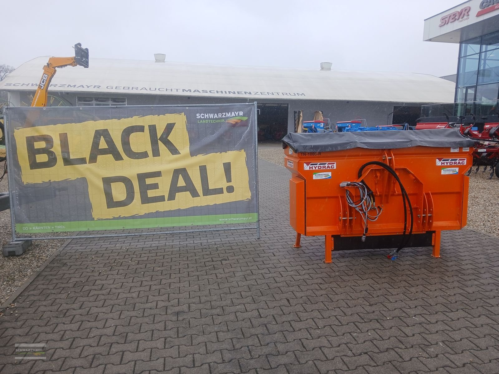 Sandstreuer & Salzstreuer of the type Hydrac TN-1000-R INOX, Neumaschine in Aurolzmünster (Picture 1)