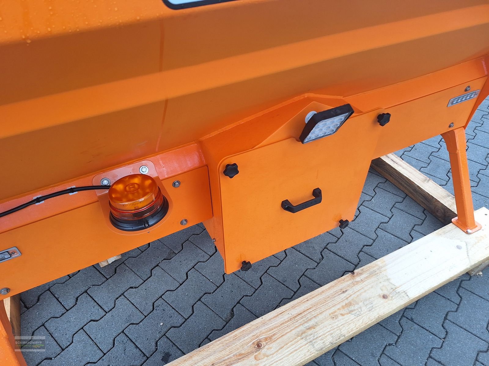 Sandstreuer & Salzstreuer del tipo Hydrac TN-1000-R INOX, Neumaschine en Aurolzmünster (Imagen 10)