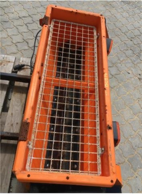 Sandstreuer & Salzstreuer of the type Hydromann 100 EL, Gebrauchtmaschine in Tilst (Picture 4)