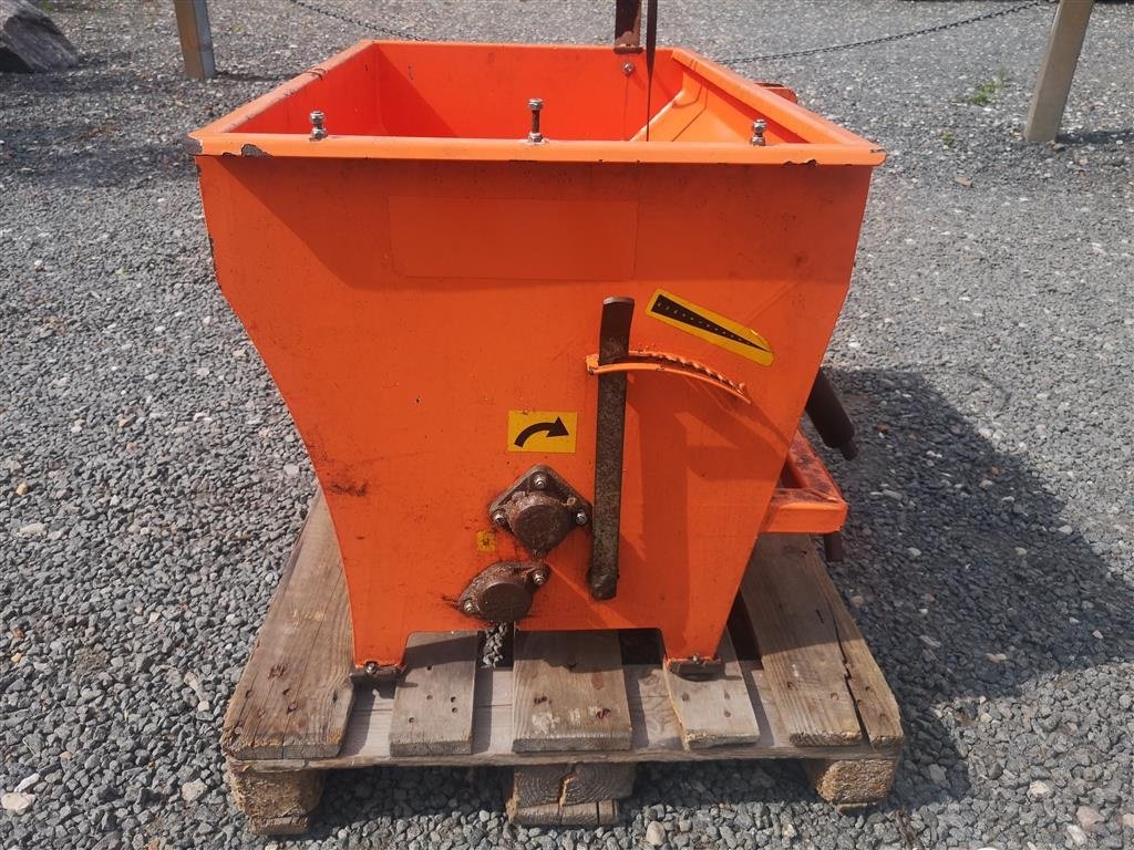 Sandstreuer & Salzstreuer of the type Hydromann 200 G valseudlægger, Gebrauchtmaschine in Glamsbjerg (Picture 3)