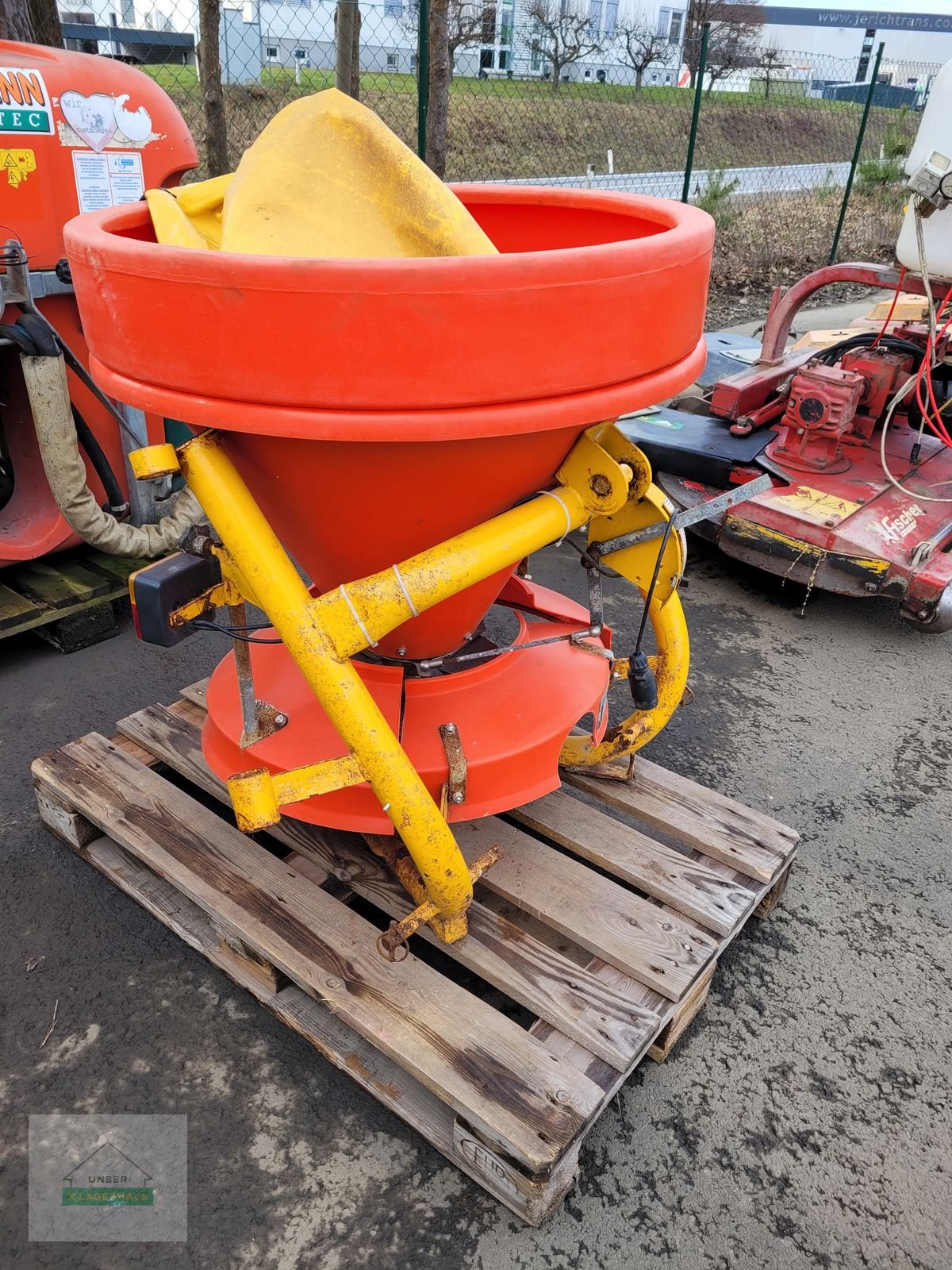 Sandstreuer & Salzstreuer van het type INO Winter 120, Gebrauchtmaschine in Gleisdorf (Foto 2)