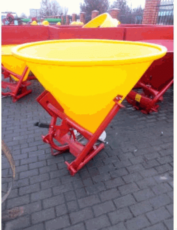 Sandstreuer & Salzstreuer des Typs Jar-Met JP-500, Gebrauchtmaschine in Львів (Bild 1)