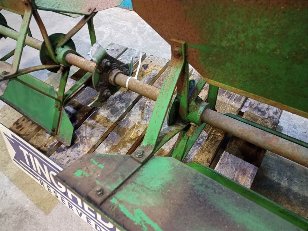Sandstreuer & Salzstreuer des Typs John Deere 1085, Gebrauchtmaschine in Hemmet (Bild 8)