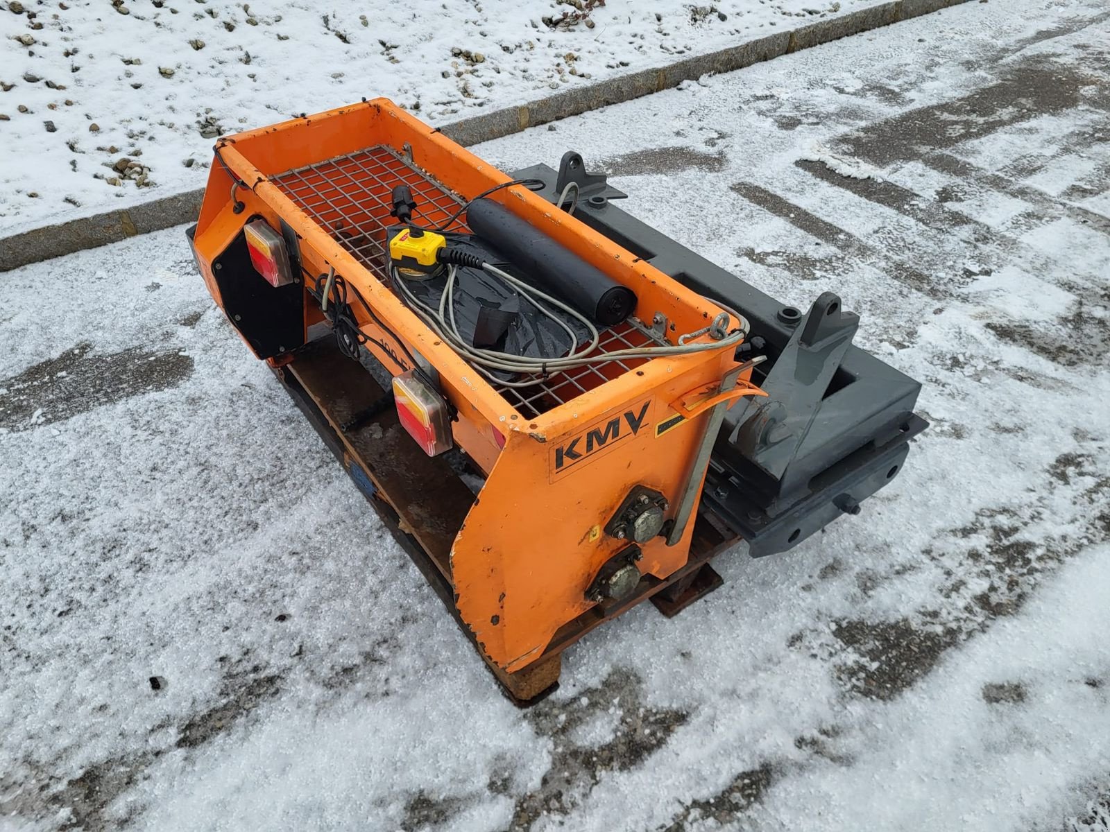 Sandstreuer & Salzstreuer tip KMV Splittstreuer, Gebrauchtmaschine in NATTERNBACH (Poză 3)