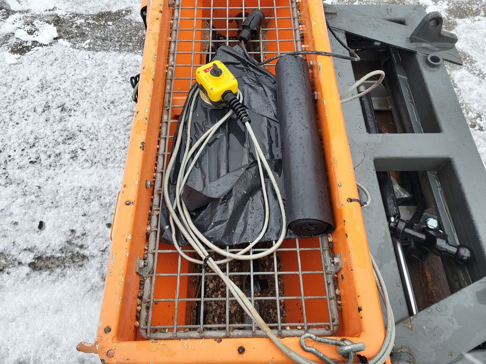 Sandstreuer & Salzstreuer tip KMV Splittstreuer, Gebrauchtmaschine in NATTERNBACH (Poză 4)