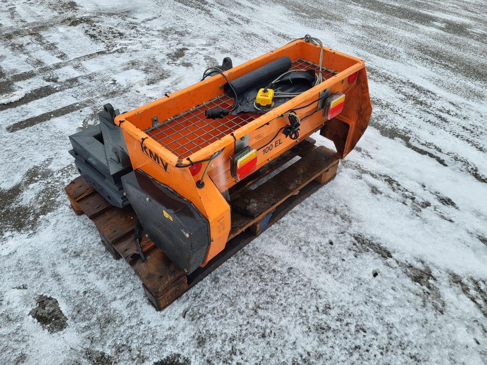 Sandstreuer & Salzstreuer tip KMV Splittstreuer, Gebrauchtmaschine in NATTERNBACH (Poză 2)