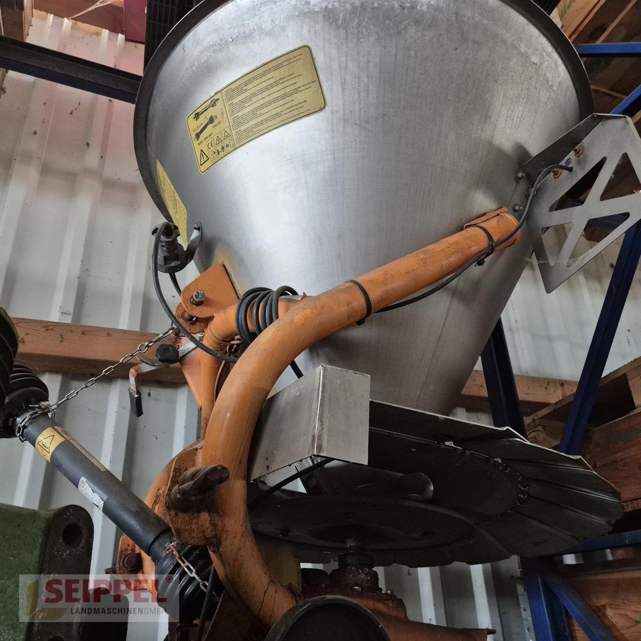 Sandstreuer & Salzstreuer типа Kubota WDS-P-PRO300 Winterdienststreuer, Neumaschine в Groß-Umstadt (Фотография 5)