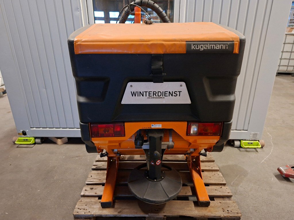 Sandstreuer & Salzstreuer del tipo Kugelmann 301 Salzstreuer, Gebrauchtmaschine In Chur (Immagine 2)