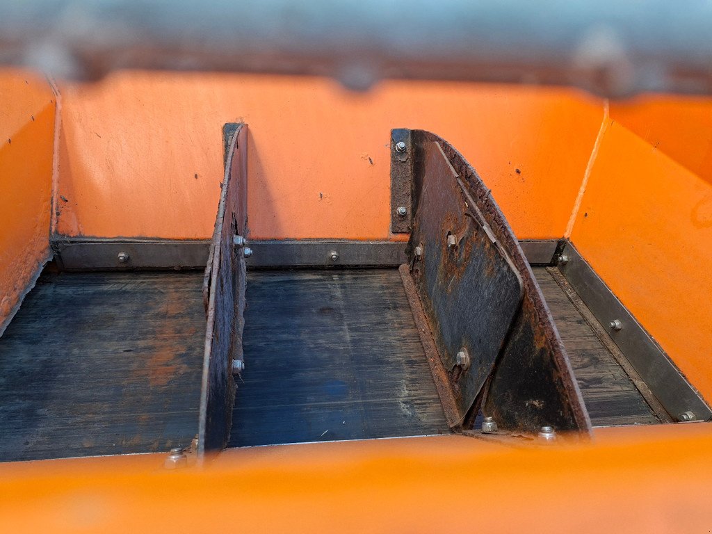 Sandstreuer & Salzstreuer del tipo Kugelmann Combi 1 Salzstreuer, Gebrauchtmaschine In Chur (Immagine 6)