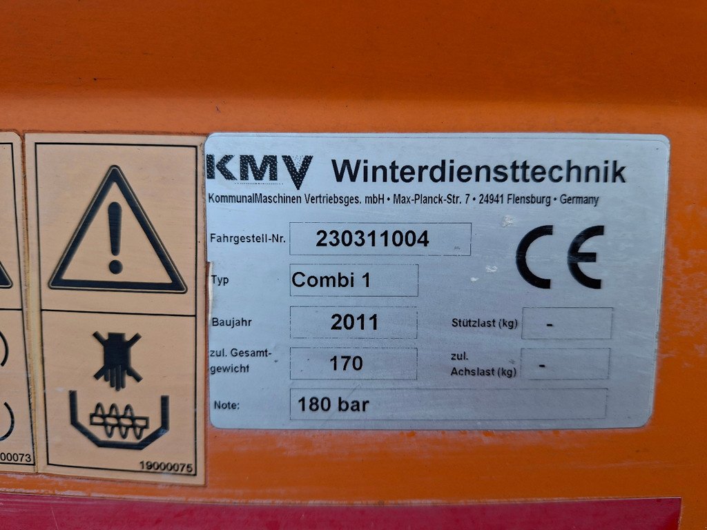 Sandstreuer & Salzstreuer del tipo Kugelmann Combi 1 Salzstreuer, Gebrauchtmaschine In Chur (Immagine 4)