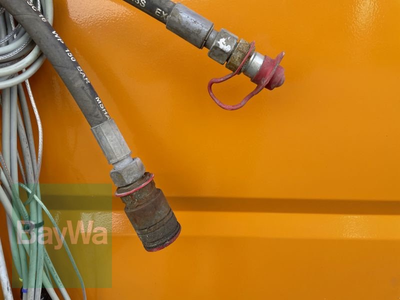 Sandstreuer & Salzstreuer des Typs Kugelmann DUPLEX 1,90M³, Gebrauchtmaschine in Bamberg (Bild 5)