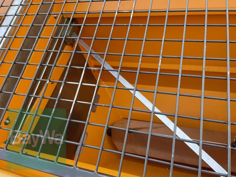 Sandstreuer & Salzstreuer des Typs Kugelmann DUPLEX 1,90M³, Gebrauchtmaschine in Bamberg (Bild 7)