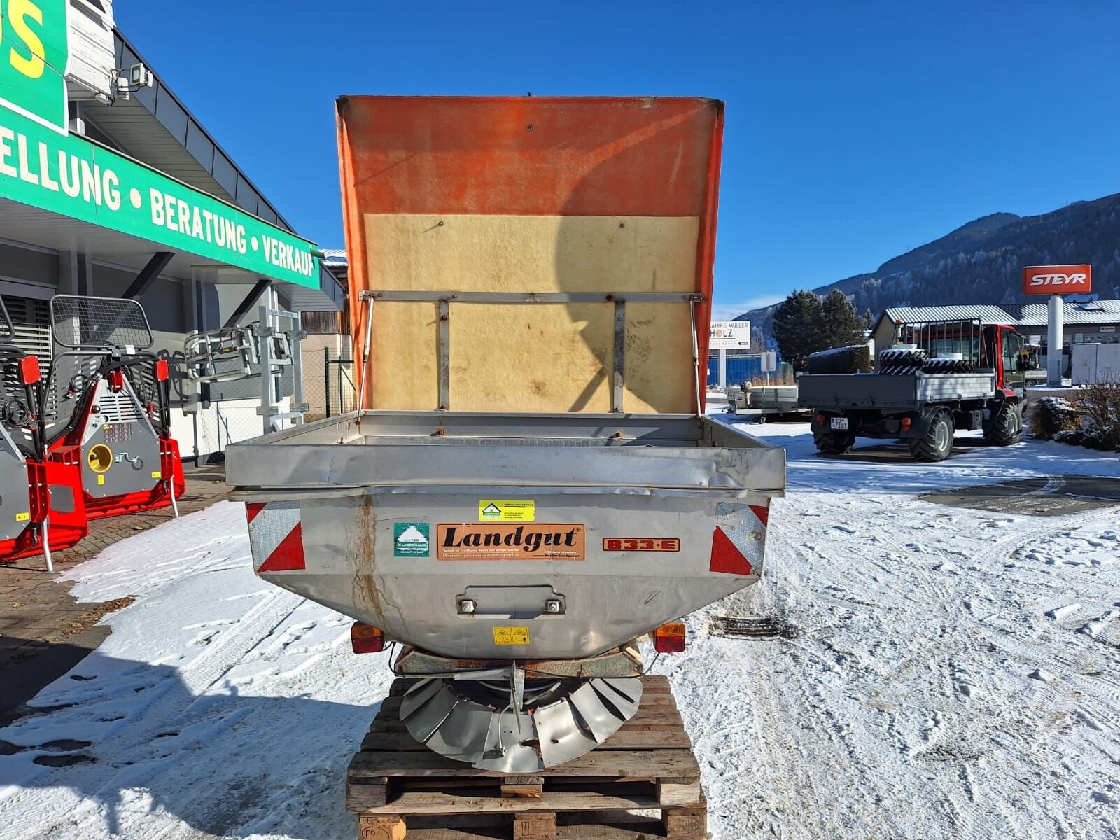Sandstreuer & Salzstreuer del tipo Landgut 833E, Gebrauchtmaschine en Bruck (Imagen 4)