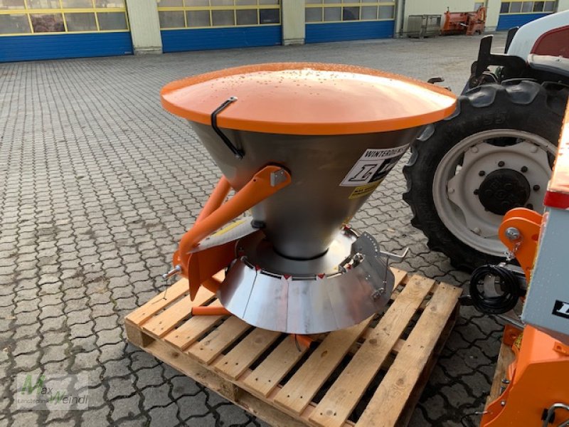 Sandstreuer & Salzstreuer des Typs Landgut CONO 120, Neumaschine in Markt Schwaben (Bild 1)