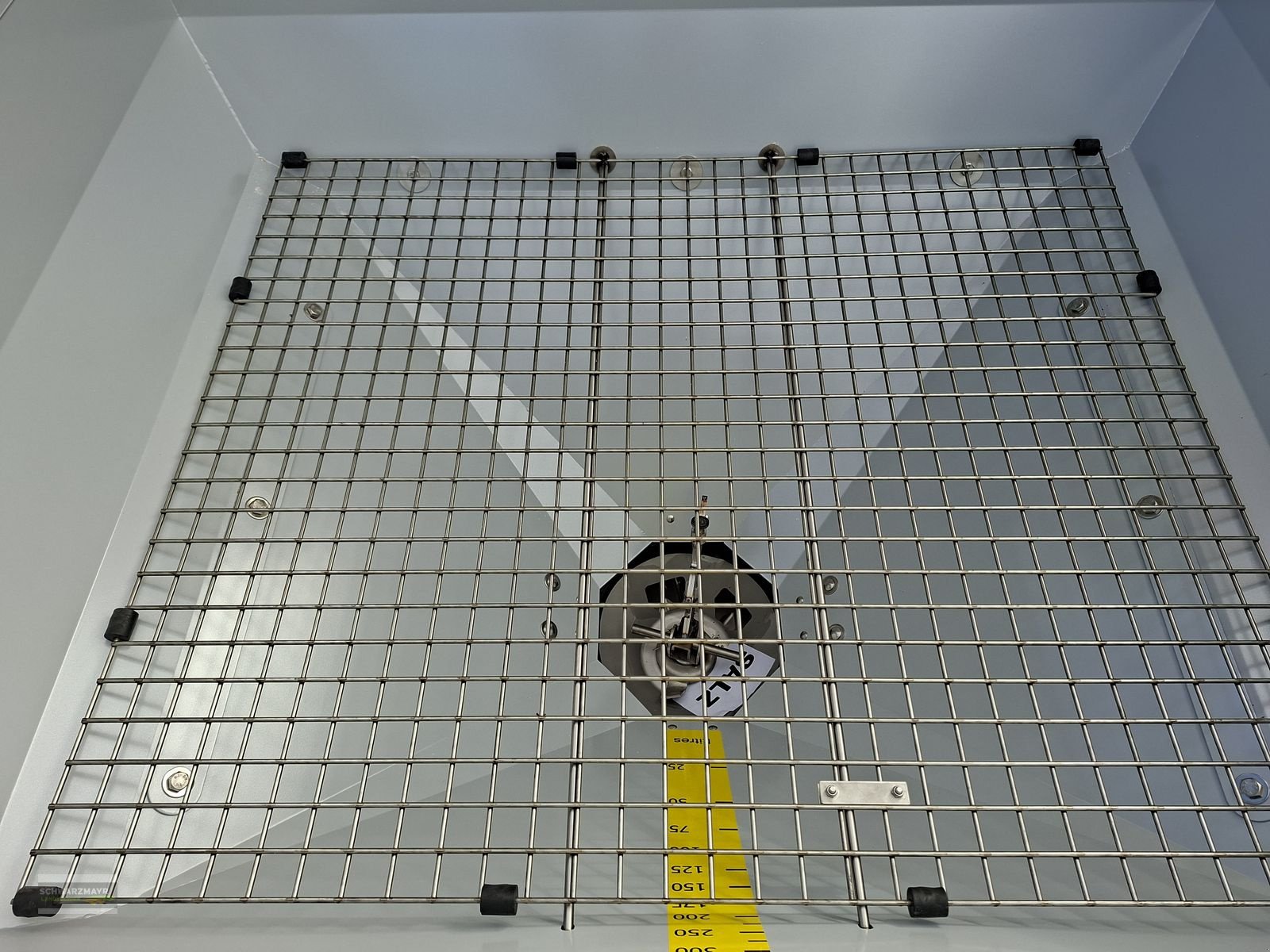 Sandstreuer & Salzstreuer des Typs Landgut Herkules 844H Inox-F, Neumaschine in Gampern (Bild 14)