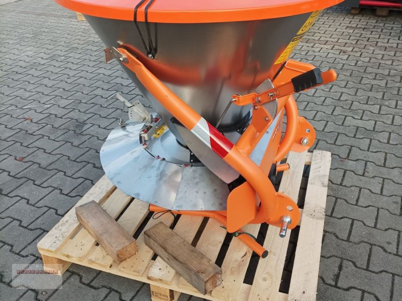 Sandstreuer & Salzstreuer des Typs Landgut KS CONO 200 INOX 200 liter, Gebrauchtmaschine in Tarsdorf (Bild 1)