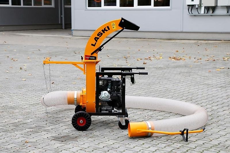 Sandstreuer & Salzstreuer of the type laski Laubsauger Gebläsehäcksler Laubhäcksler Laubgebläse VD 405P, Gebrauchtmaschine in Schmallenberg (Picture 1)