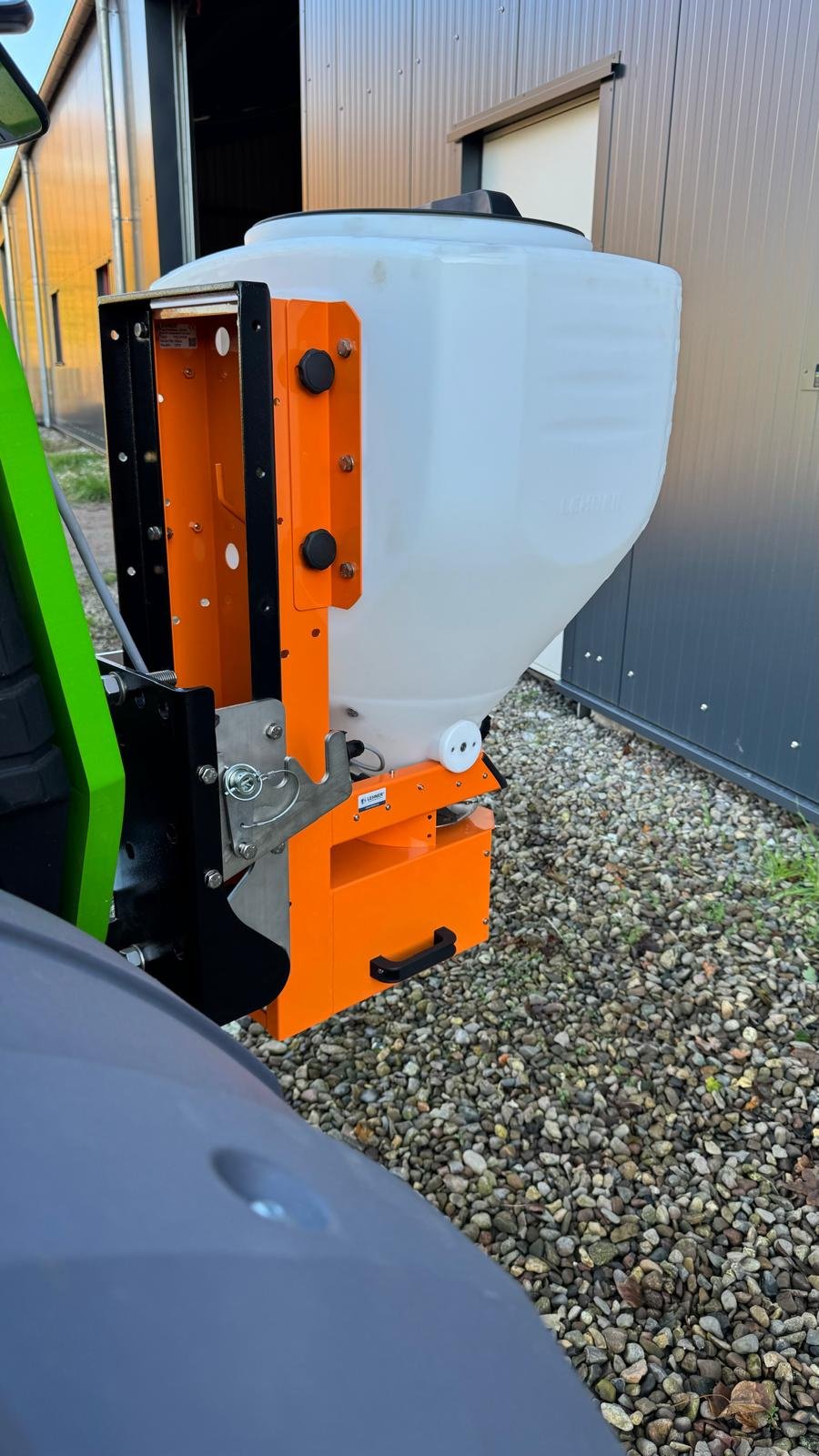 Sandstreuer & Salzstreuer типа Lehner Polaro 170, Neumaschine в Klempau (Фотография 4)