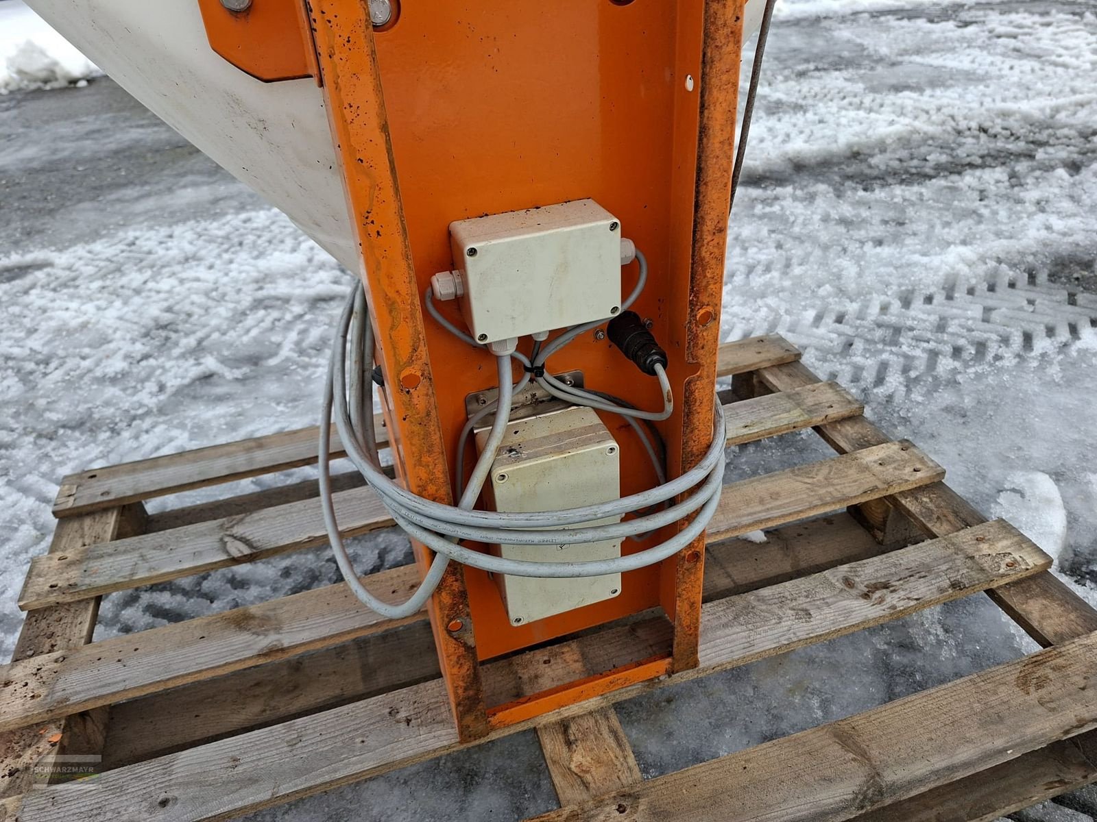 Sandstreuer & Salzstreuer del tipo Lehner Polaro 170E Saline, Gebrauchtmaschine en Gampern (Imagen 13)