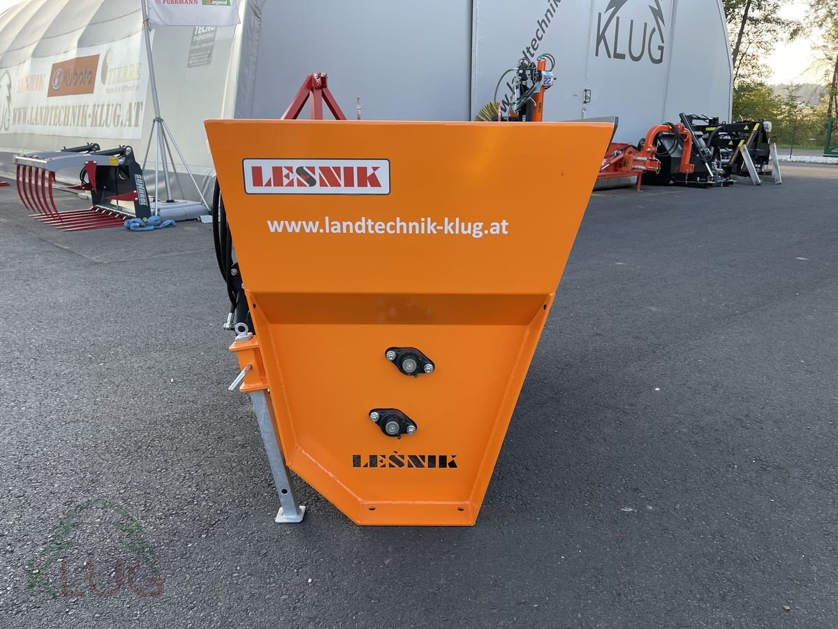 Sandstreuer & Salzstreuer tipa Lesnik PR 18 Pro Selbstlade Tellerstreuer, Neumaschine u Pirching am Traubenberg (Slika 4)