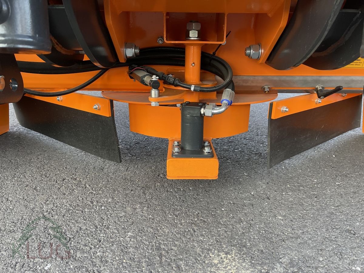 Sandstreuer & Salzstreuer tipa Lesnik PR 18 Pro Selbstlade Tellerstreuer, Neumaschine u Pirching am Traubenberg (Slika 13)