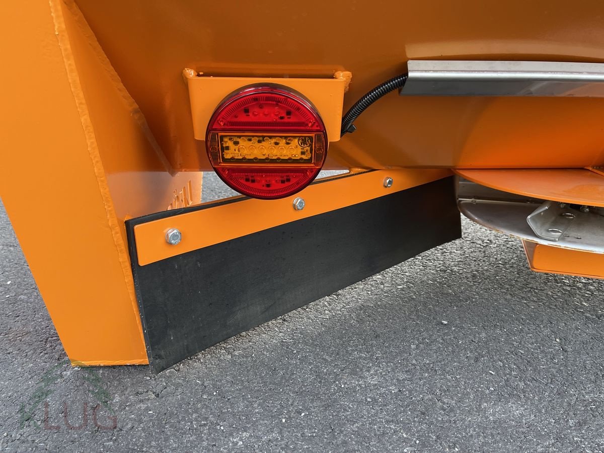 Sandstreuer & Salzstreuer des Typs Lesnik PR18 PRO+ Profi-Selbstlade-Tellerstreuer, Neumaschine in Pirching am Traubenberg (Bild 14)