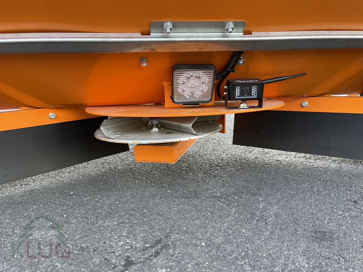 Sandstreuer & Salzstreuer des Typs Lesnik PR18 PRO+ Profi-Selbstlade-Tellerstreuer, Neumaschine in Pirching am Traubenberg (Bild 15)