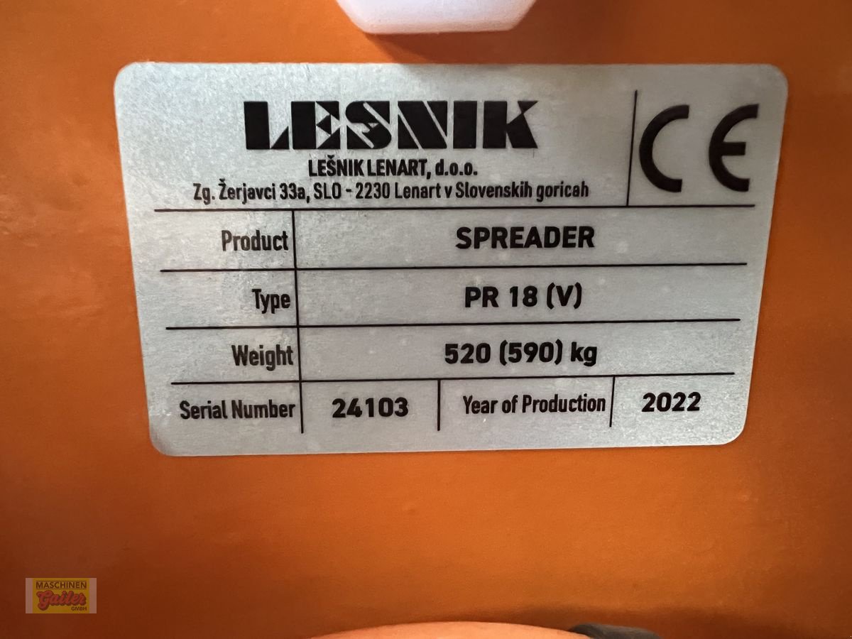 Sandstreuer & Salzstreuer tip Lesnik PR18 Selbstlade-Tellerstreuer 1000Liter, Neumaschine in Kötschach (Poză 10)