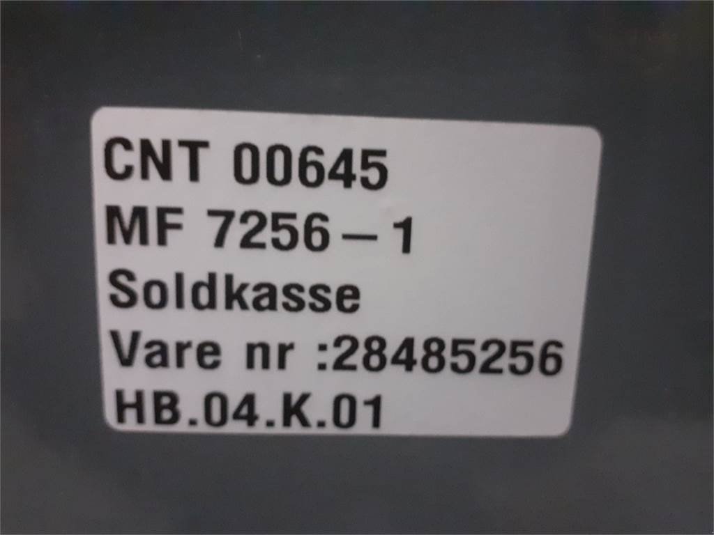Sandstreuer & Salzstreuer типа Massey Ferguson 7256, Gebrauchtmaschine в Hemmet (Фотография 16)