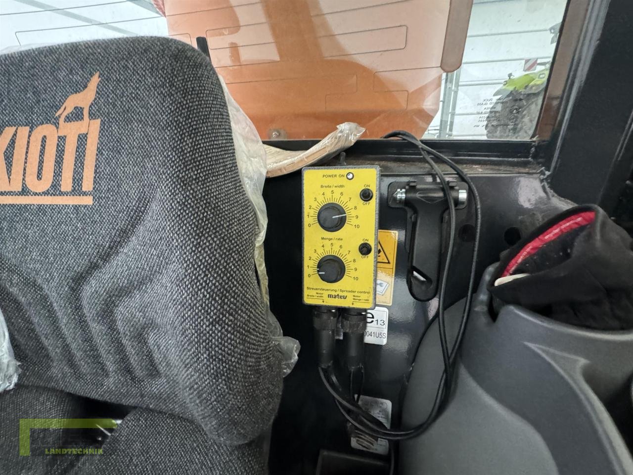 Sandstreuer & Salzstreuer типа Matev FPS-KI CK 4030, Gebrauchtmaschine в Homberg/Ohm - Maulbach (Фотография 5)