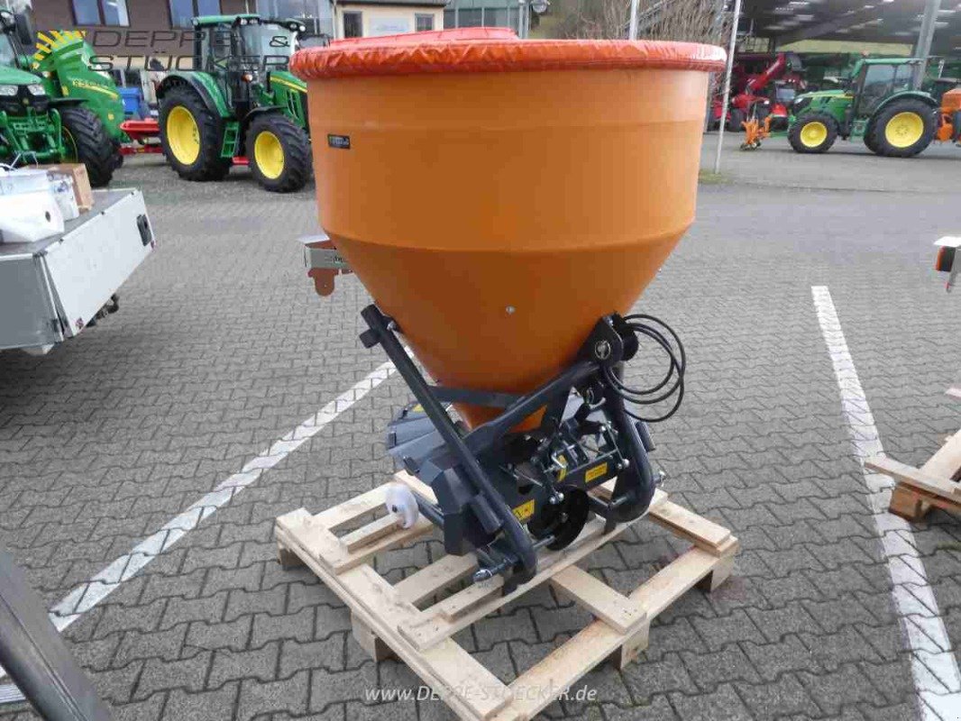Sandstreuer & Salzstreuer of the type Matev SPR-DS 600 ST, Neumaschine in Lauterberg/Barbis (Picture 2)