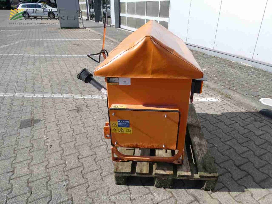 Sandstreuer & Salzstreuer des Typs Matev SPR M 100, Gebrauchtmaschine in Lauterberg/Barbis (Bild 3)