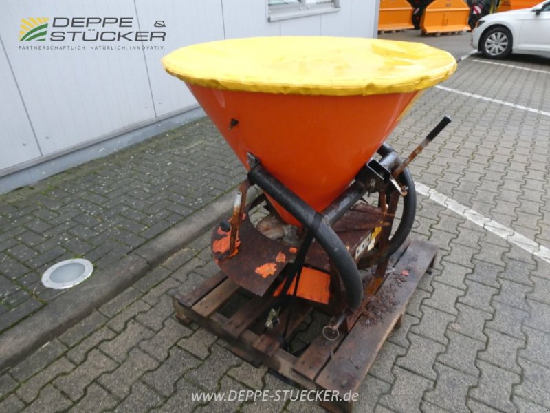 Sandstreuer & Salzstreuer des Typs Muratori MFS 250, Gebrauchtmaschine in Lauterberg/Barbis (Bild 1)